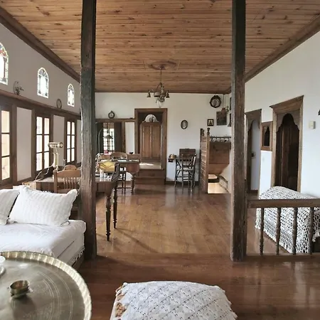 Pelion Belvedere - The Mansion *